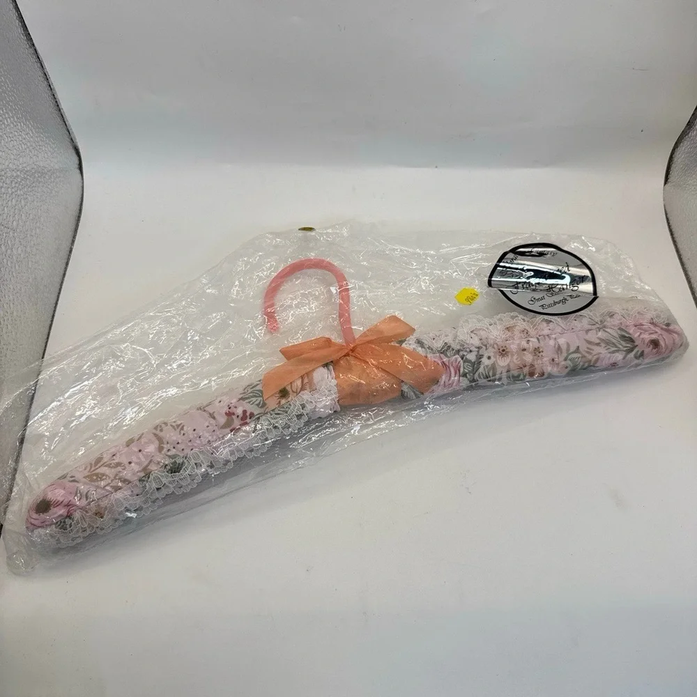 Floral Dream Scented Padded Hanger Pink Floral Orange Bow Delicate Closet